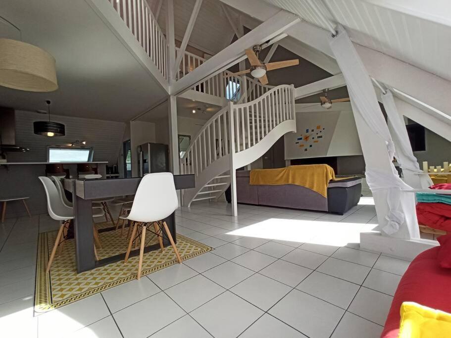Superbe Loft 90M² Proche Parc Expo Nantes Apartment Exterior photo